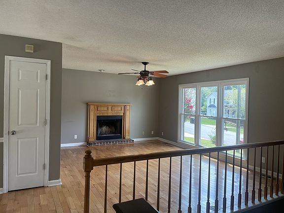 2nd image of 2165 Amadeus Dr