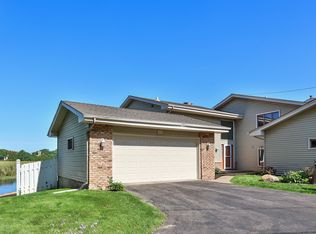 5474 Bartlett Blvd, Mound, MN 55364