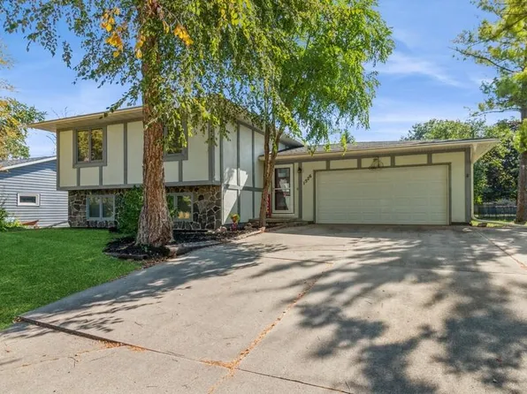 1526 Top O Hollow Rd, Ames, IA 50010