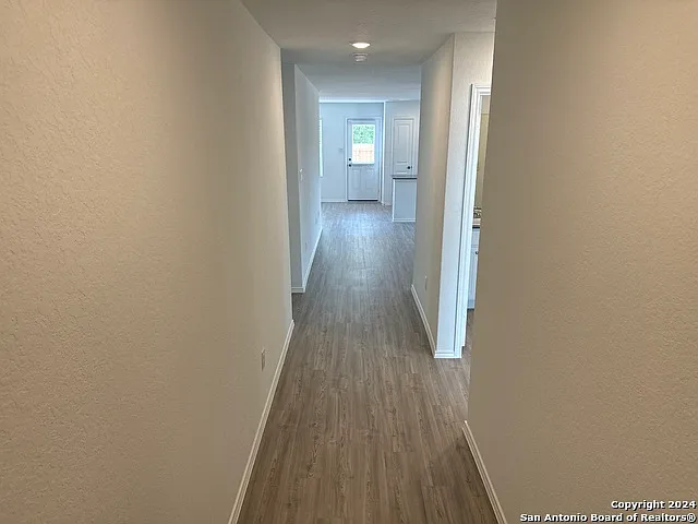 3 bed, 2.0 bath, 1218 sqft, $1,495 — Photo 3
