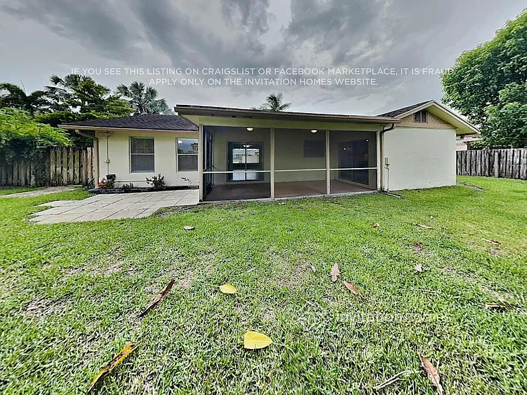 12169 Sycamore Ln — Photo 17