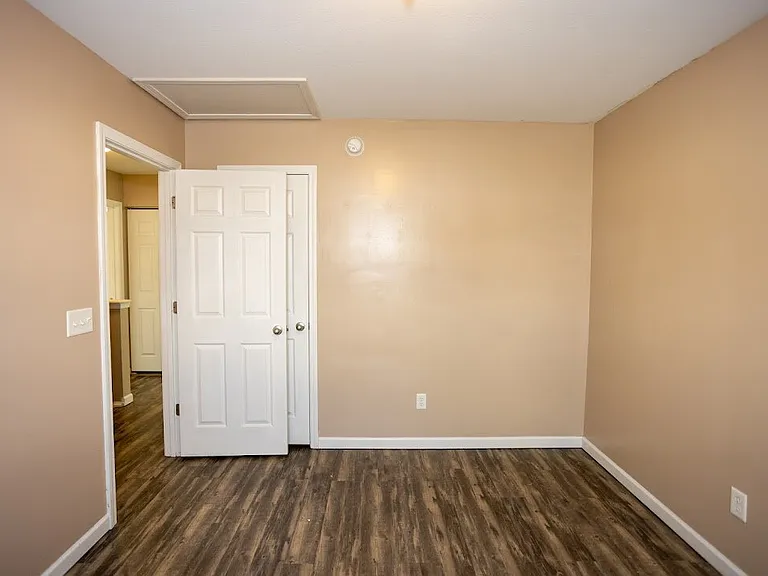 1824 Polaris Dr — Photo 16