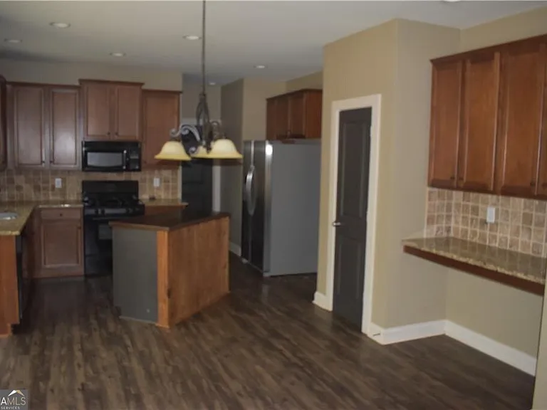 43 Jessel Ln — Photo 10
