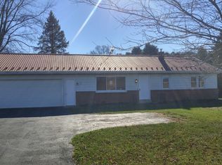 2226 Newville Rd, Carlisle, PA 17015