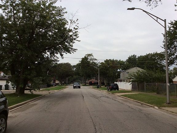 5th image of 446 48th Ave