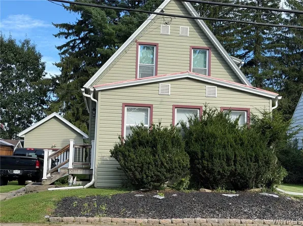 130 N 21st St, Olean, NY 14760