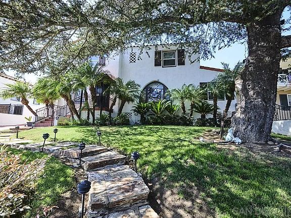 2nd image of 2454 Presidio Dr