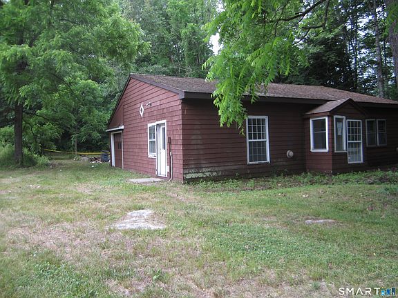 3rd image of 1 Barstow Road