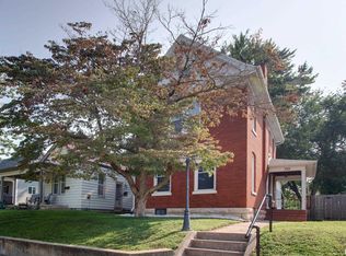 739 S 15th St, Quincy, IL 62301