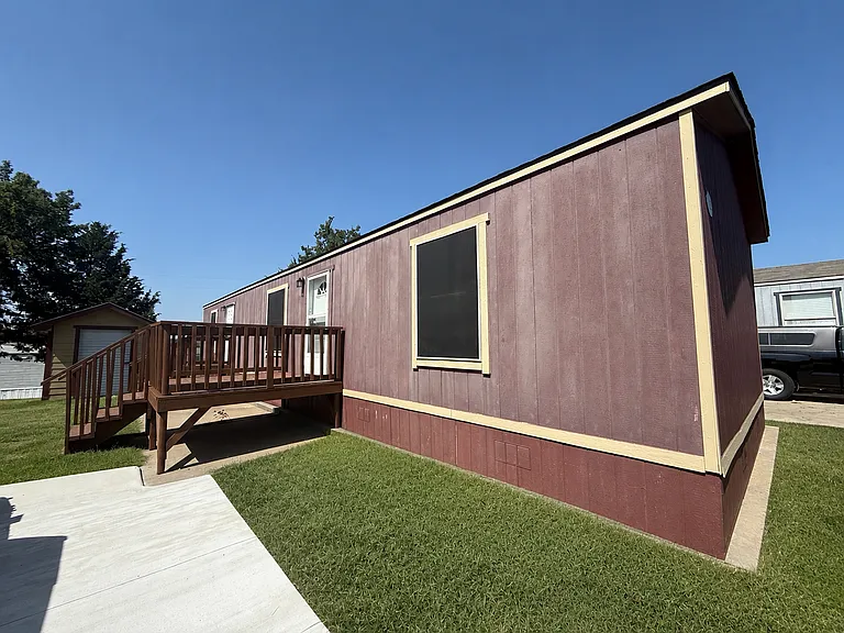 709 N Collins Fwy #47 — Photo 20