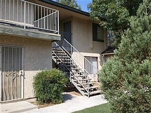 1st image of 1129 Oxford Dr APT C