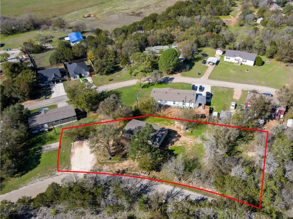 812 E Aquarius Ct, Granbury, TX 76049