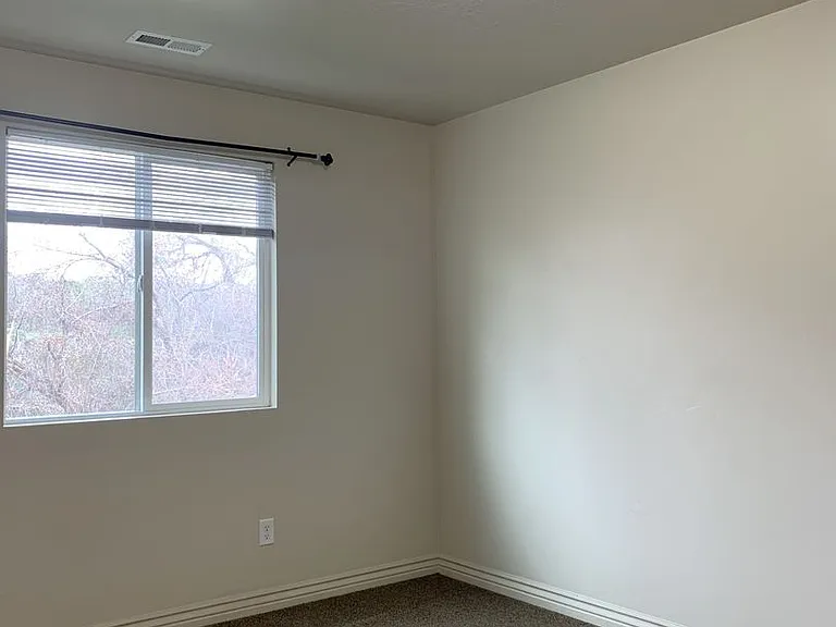2378 S Knights Way — Photo 15