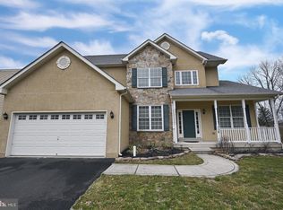 118 Continental Dr, Pottstown, PA 19464