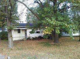 2002 Waltonville Rd, Mount Vernon, IL 62864