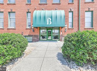 190 E Walnut St APT 14, Hanover, PA 17331