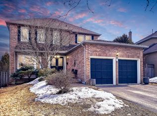 15 Beatty Cres, Aurora, ON L4G5V2