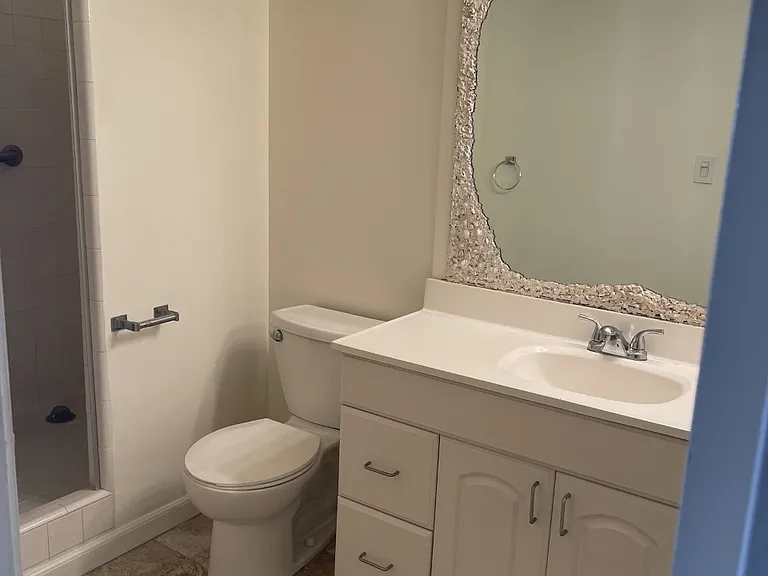 425 Ena Rd #907C — Photo 5