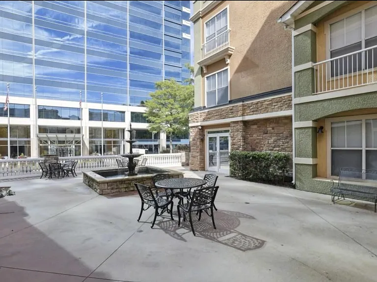 10 Perimeter Summit Blvd NE #3209 — Photo 17