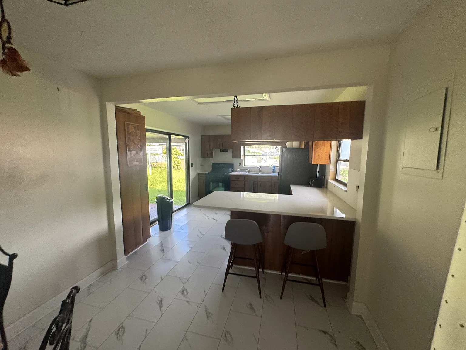2 bed, 1000 sqft, $1,450 — Photo 4