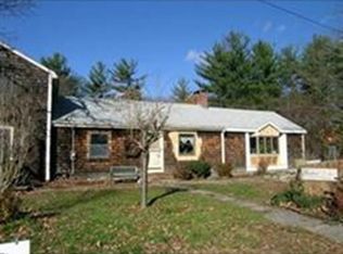 28 Oak St, Berlin, MA 01503