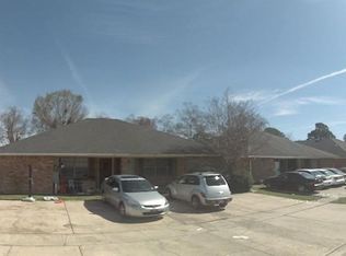 799 Holt Dr, Baton Rouge, LA 70815