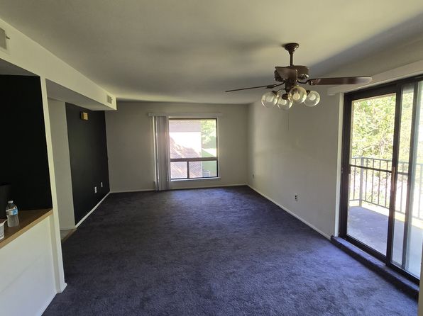 332 Saybrook Ln #B