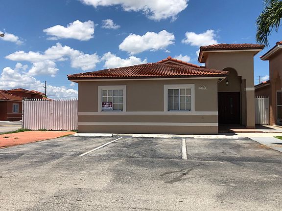 2nd image of 9377 NW 121st Ter