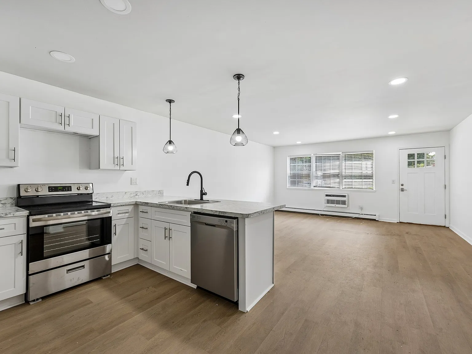 Zen Long Island at Oyster Bay 55+ Community — Photo 2