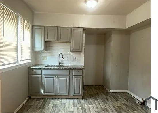 15003 Forrer St #LOWER — Photo 5