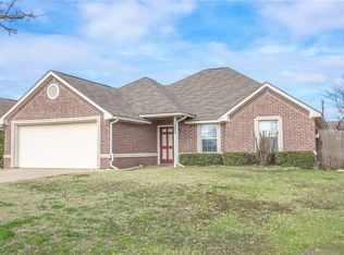 200 Quail Run, Aubrey, TX 76227