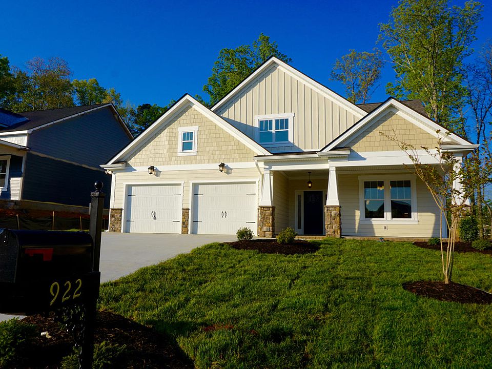1st image of 922 Clearmill Dr