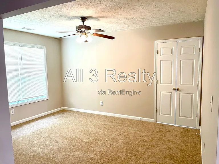 1908 Demilio Dr — Photo 25
