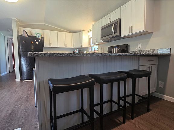 5th image of 761 Owego Rd #18