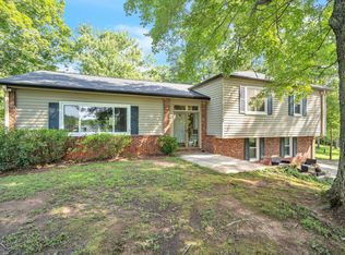 196 E Lake Dr, Laurens, SC 29360
