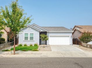 1015 Summer Ln, Patterson, CA 95363