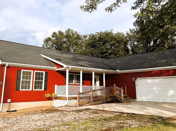 16 E Mann St, La Porte, IN 46350