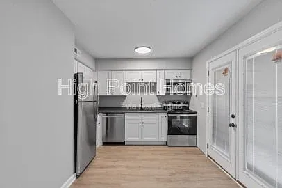 2 bed, 1.5 bath, 950 sqft, $1,225 — Photo 4