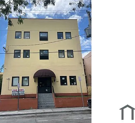 Studio, 450 sqft, $1,300 — Photo 3