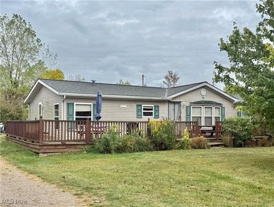 224 Melody Ln, Kelleys Island, OH, 43438