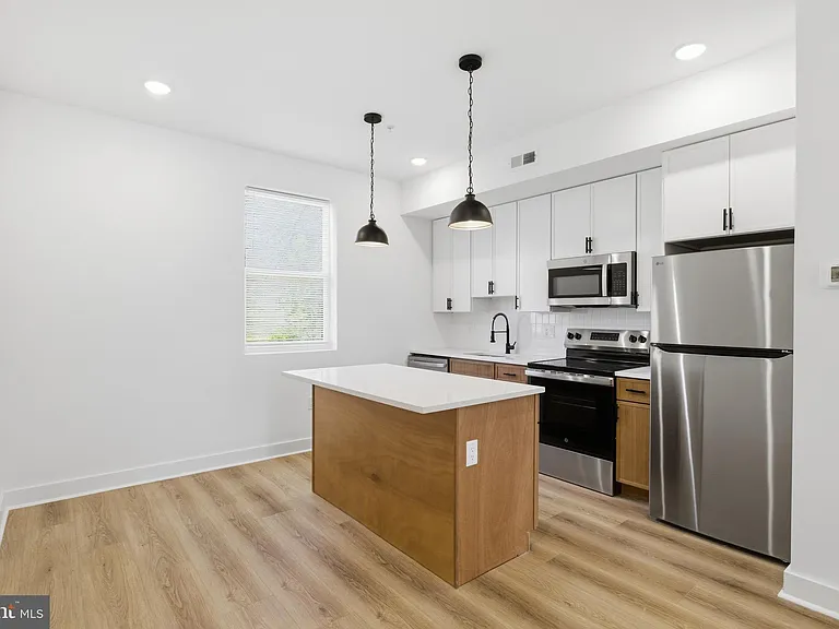 617 W Cumberland St #2 — Photo 14
