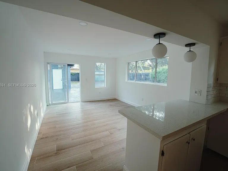 801 NE 144th St — Photo 7