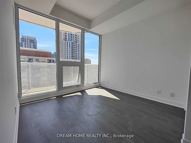 15 Holmes Ave #1201 — Photo 8