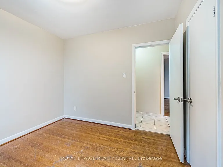 339 Sheppard Ave E #3 — Photo 27