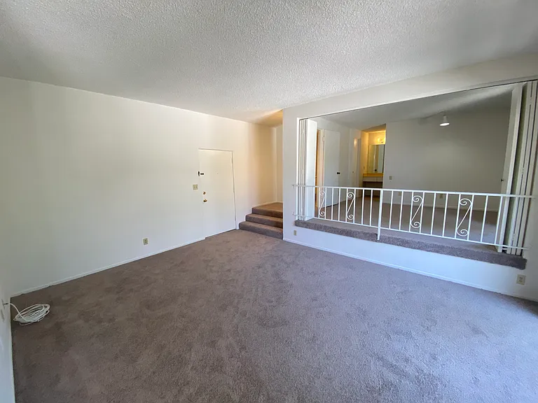 11425 Rochester Ave #21 — Photo 4