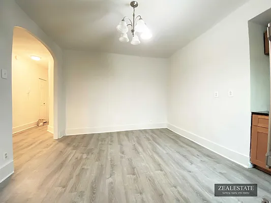 Rented by ZealEstate Group Inc | media 8