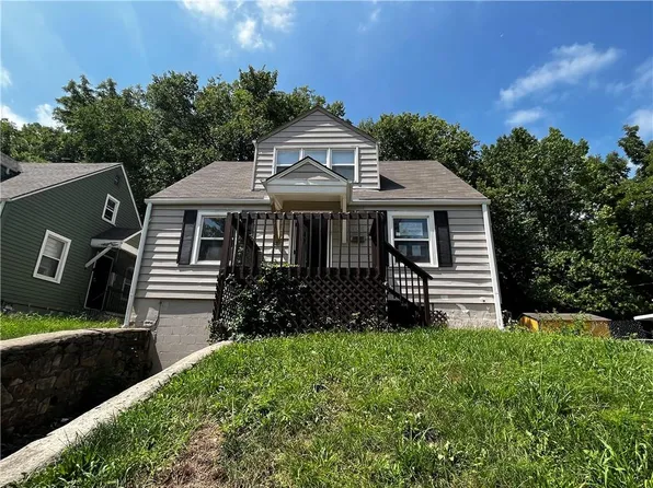 4408 Kensington Ave, Kansas City, MO 64130