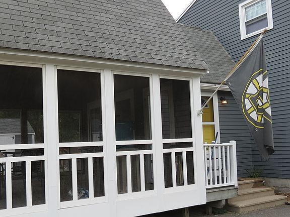 Large screen porch