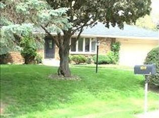 6292 Empress Ln, Rockford, IL