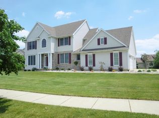 11661 Hidden Ridge Dr, Dewitt, MI 48820